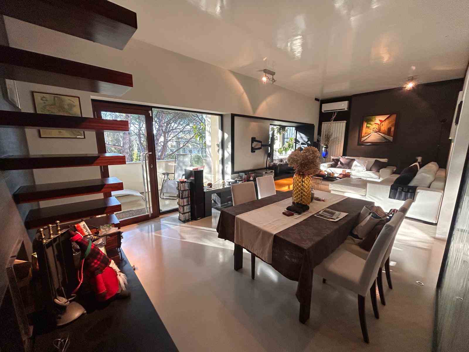 Prestigioso Attico e superattico in vendita in Viale Cortina D'Ampezzo