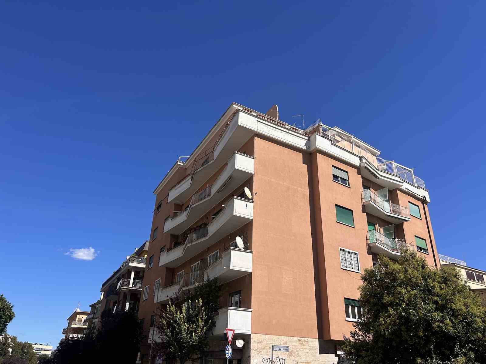 Trilocale in vendita in Via S. Tommaso d'Aquino